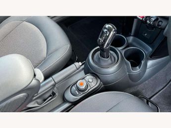 MINI Hatchback 1.5 Cooper Classic 3dr Auto