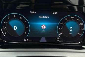 Volkswagen Golf 1.5 eTSI Style 5dr DSG