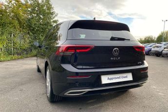 Volkswagen Golf 1.5 eTSI 150 Style 5dr DSG