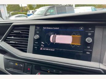 Volkswagen Transporter 2.0 TDI 150 Highline Kombi Van DSG