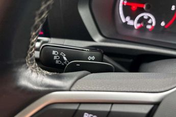 Volkswagen Caddy Maxi 2.0 TDI 122PS Commerce Pro Van DSG