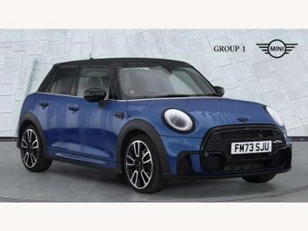 MINI Hatch 1.5 Cooper Sport 5dr Auto [Comfort/Nav Pack]