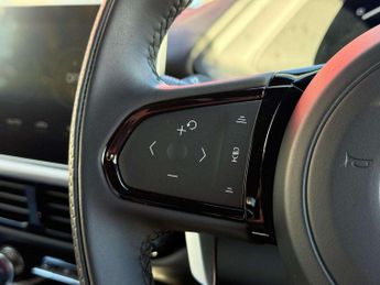 Lotus Emira 2.0 First Edition 2dr DCT