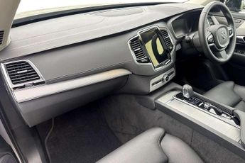 Volvo XC90 2.0 B5P [250] Plus Dark 5dr AWD Geartronic