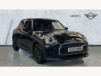 MINI Hatch 1.5 Cooper Classic 5dr Auto [Comfort/Nav Pack]