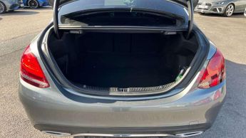 Mercedes-Benz C-Class C220d AMG Line Premium 4dr 9G-Tronic