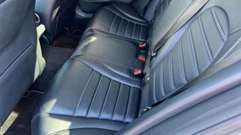 Mercedes-Benz C-Class C220d AMG Line Premium 4dr 9G-Tronic