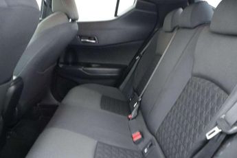 Toyota C-HR 1.8 Hybrid Design 5dr CVT
