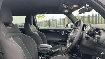 MINI Hatchback 2.0 Cooper S Sport II 3dr Auto