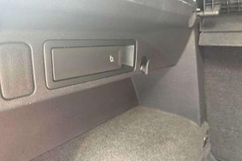 Volkswagen Tiguan 2.0 TDI 4Motion R-Line 5dr DSG