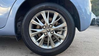 Toyota Yaris 1.5 Hybrid Icon Tech 5dr CVT