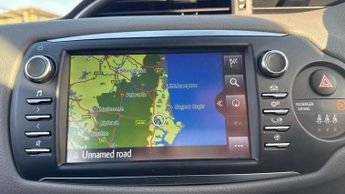 Toyota Yaris 1.5 Hybrid Icon Tech 5dr CVT