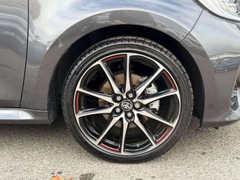 Toyota Yaris 1.5 Hybrid 130 GR Sport 5dr CVT