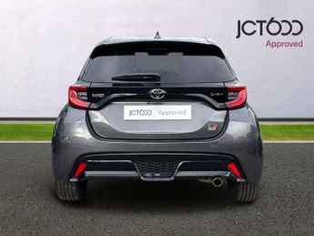 Toyota Yaris 1.5 Hybrid 130 GR Sport 5dr CVT