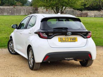 Toyota Yaris 1.5 Hybrid Icon 5dr CVT