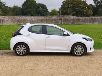 Toyota Yaris 1.5 Hybrid Icon 5dr CVT