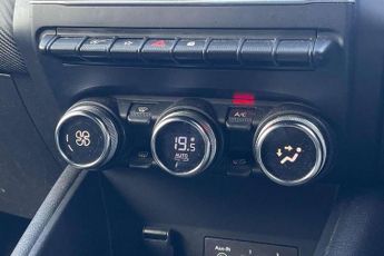 Renault Captur 1.3 TCE 140 R.S. Line 5dr EDC