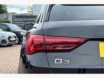Audi Q3 35 TDI Black Edition 5dr S Tronic