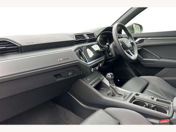 Audi Q3 35 TDI S Line 5dr S Tronic [Tech Pro]