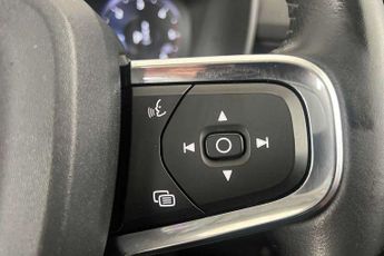 Volvo XC40 2.0 D4 [190] Inscription Pro 5dr AWD Geartronic