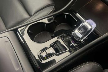 Volvo XC40 2.0 D4 [190] Inscription Pro 5dr AWD Geartronic