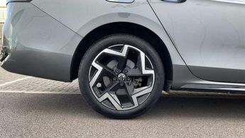 Volkswagen Passat Estate 1.5 TSI eHybrid R-Line 5dr DSG