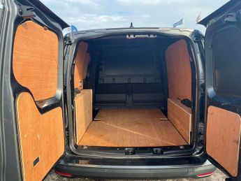 Volkswagen Caddy 2.0 TDI 122PS Commerce Pro Van DSG