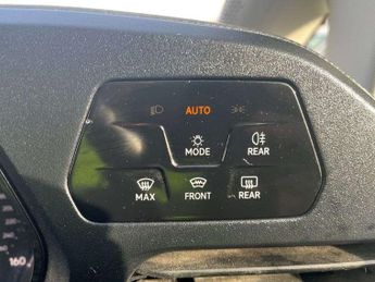 Volkswagen Caddy 2.0 TDI 122PS Commerce Pro Van DSG