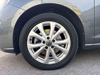 Volkswagen Caddy Maxi 2.0 TDI 122PS Commerce Pro Van DSG