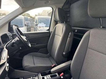 Volkswagen Caddy Maxi 2.0 TDI 122PS Commerce Pro Van DSG