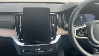 Volvo XC90 2.0 T8 PHEV Plus Dark 5dr AWD Geartronic