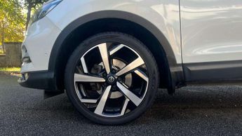 Nissan Qashqai 1.3 DiG-T 160 Tekna 5dr DCT
