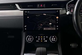 Jaguar F-Pace 2.0 P250 R-Dynamic SE 5dr Auto AWD