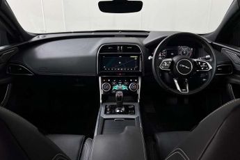 Jaguar XE 2.0d R-Dynamic HSE 4dr Auto AWD