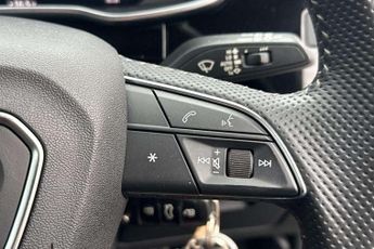 Audi Q3 35 TFSI S Line 5dr S Tronic