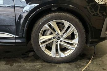 Audi Q7 45 TDI Quattro S Line 5dr Tiptronic