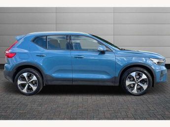Volvo XC40 2.0 B3P Core 5dr Auto