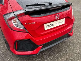 Honda Civic 1.0 VTEC Turbo 126 EX 5dr CVT