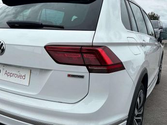Volkswagen Tiguan 2.0 TDi 150 4Motion R-Line 5dr DSG