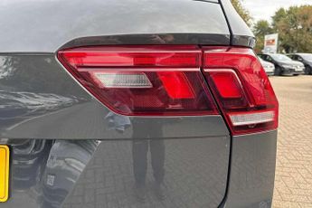 Volkswagen Tiguan 1.5 TSI 150 Life 5dr DSG