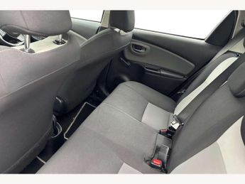 Toyota Yaris 1.5 Hybrid Icon Tech 5dr CVT