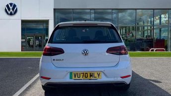 Volkswagen e-Golf 99kW e-Golf 35kWh 5dr Auto
