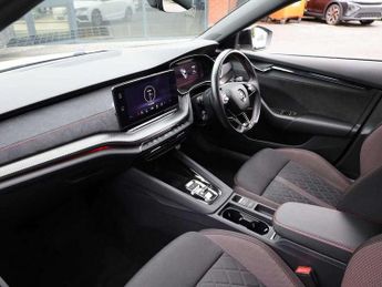 Skoda Octavia vRS 2.0 TDI 200 vRS 5dr DSG