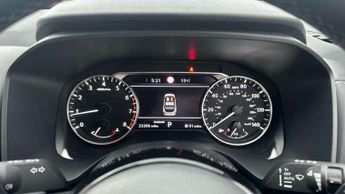 Nissan Qashqai 1.3 DiG-T MH 158 N-Connecta 5dr Xtronic