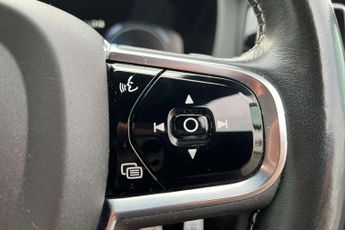Volvo XC60 2.0 T8 [390] Hybrid R DESIGN 5dr AWD Geartronic