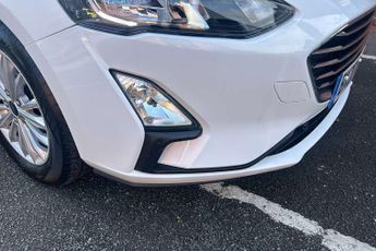 Ford Focus 1.0 EcoBoost 125 Titanium 5dr Auto