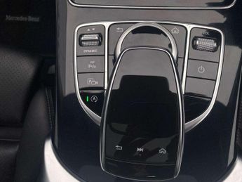 Mercedes-Benz C-Class C220d Sport Premium Plus 4dr 9G-Tronic