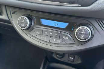 Toyota Yaris 1.5 Hybrid Icon Tech 5dr CVT