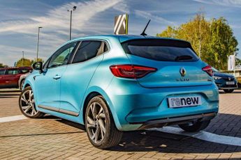 Renault Clio 1.6 E-TECH Hybrid 140 RS Line 5dr Auto