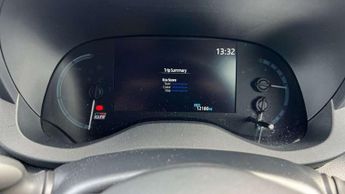 Toyota Yaris Cross 1.5 Hybrid GR Sport 5dr CVT